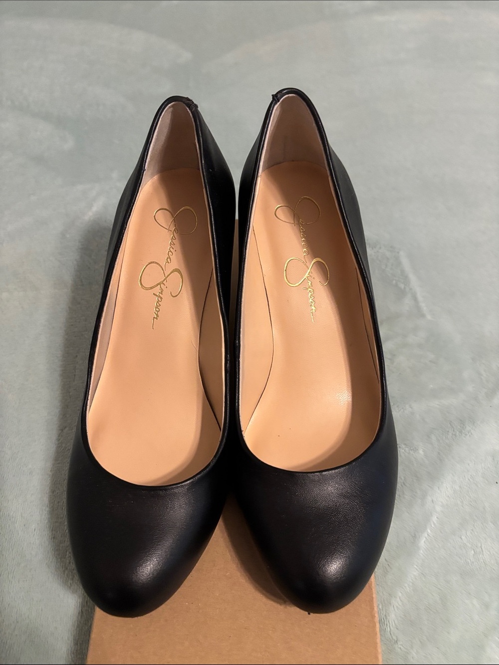 Jessica Simpson Black Wedge Pumps - Picture 3 of 6